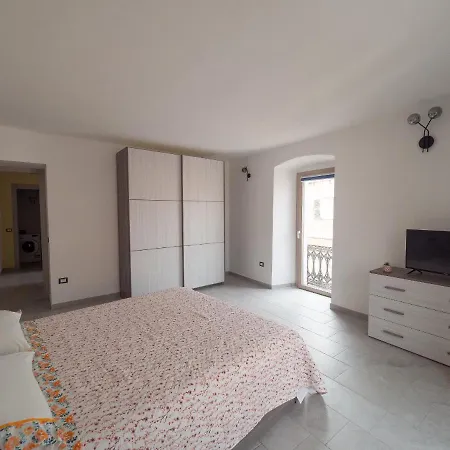 Apartament Ecclesiae *