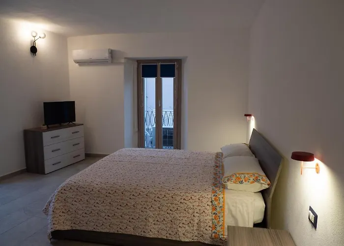 Ecclesiae * Iglesias